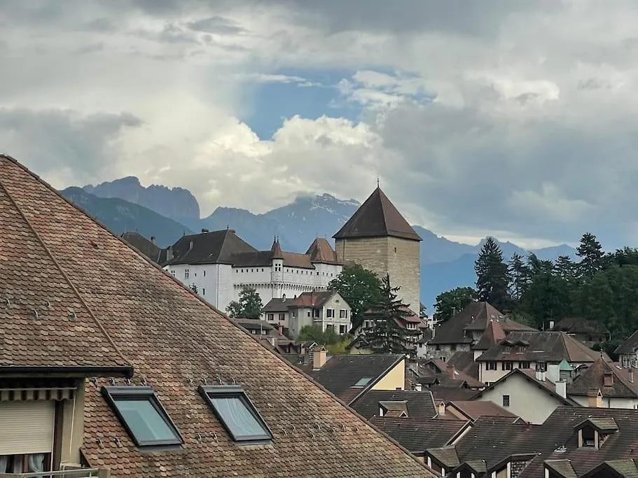 Lachenal, Centre, Balcon Avec Vue Chateau Annecy 0*,